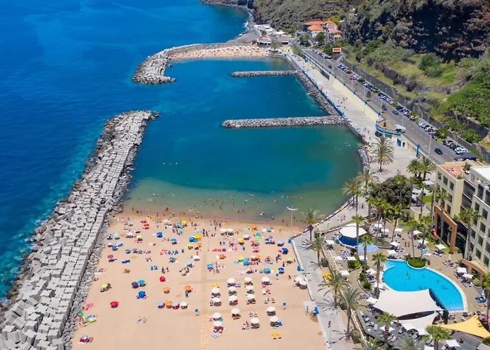 Unique Tropical Style Penthouse With A Dreamy View - By Portugal Collection